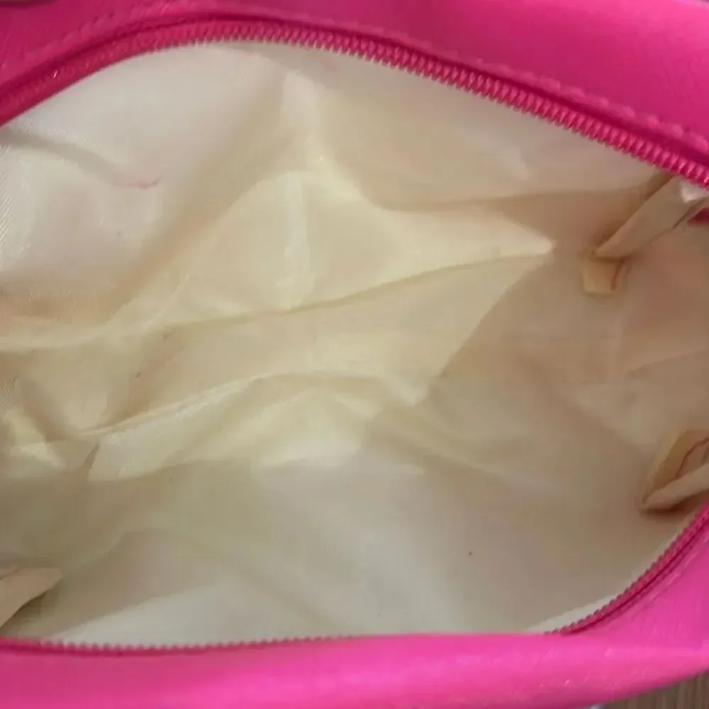 Adorable pink patch smiley face heart tufted pouch make up bag cosmetic case